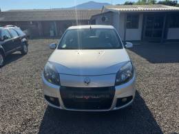 RENAULT - SANDERO - 2013/2014 - Prata - R$ 35.900,00