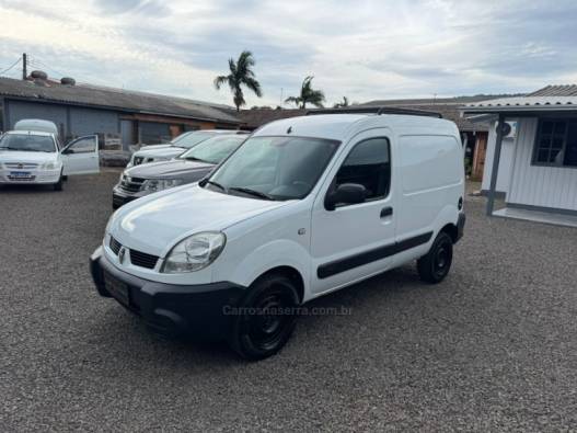 RENAULT - KANGOO - 2012/2013 - Branca - R$ 36.900,00